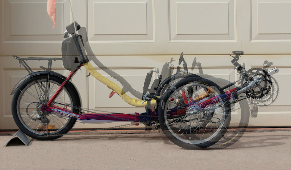 One recumbent trike image overlaying the other.